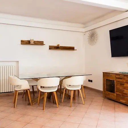 Youhosty - Secret Garden Apartment Milan