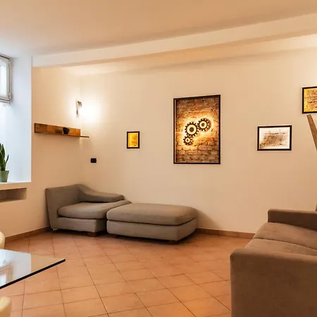 Apartment Youhosty - Secret Garden Milan