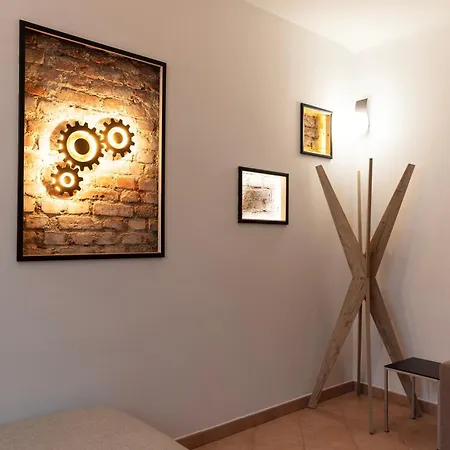 Youhosty - Secret Garden Apartment Milan