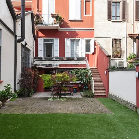 Apartment Youhosty - Secret Garden