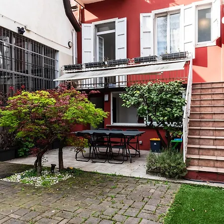 Youhosty - Secret Garden Apartment Milan